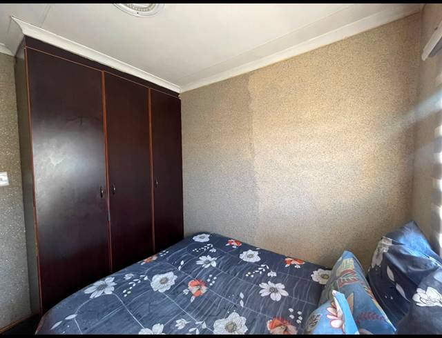 2 BEDROOM HOUSE FOR SALE IN VISTA PARK